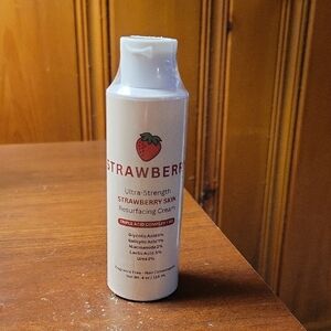 Strawberry Skin Resurfacing Cream